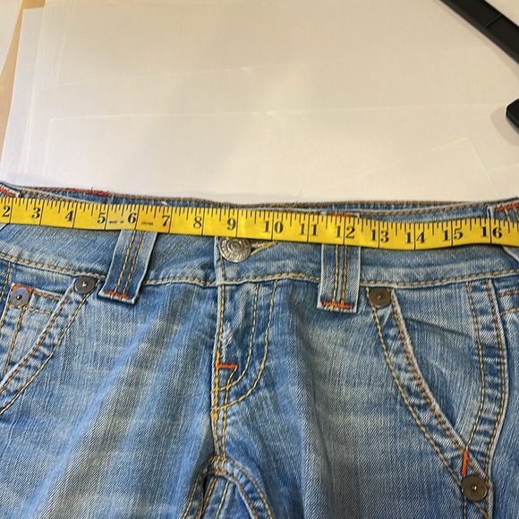 True Religion Sammy Big T Jeans Women’s 27 LIGHT Wash Contrast Stitching Y2K - Picture 12 of 16